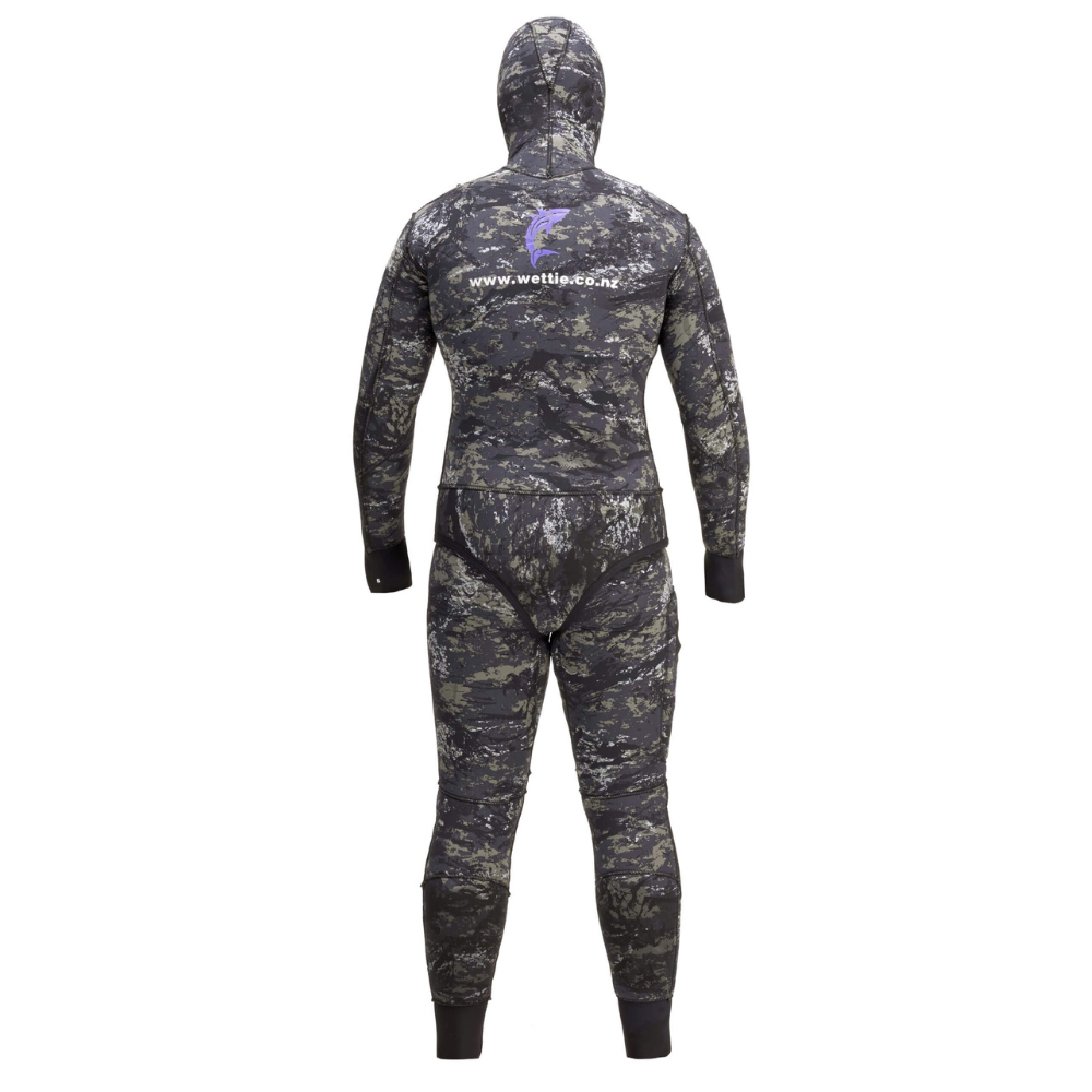 7mm Women’s Ocean Armour Wetsuit