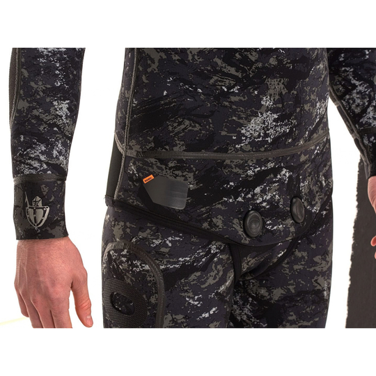 5mm  Signature Commercial Wetsuit